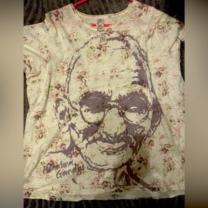 Magnolia Pearl Gandhi TShirt